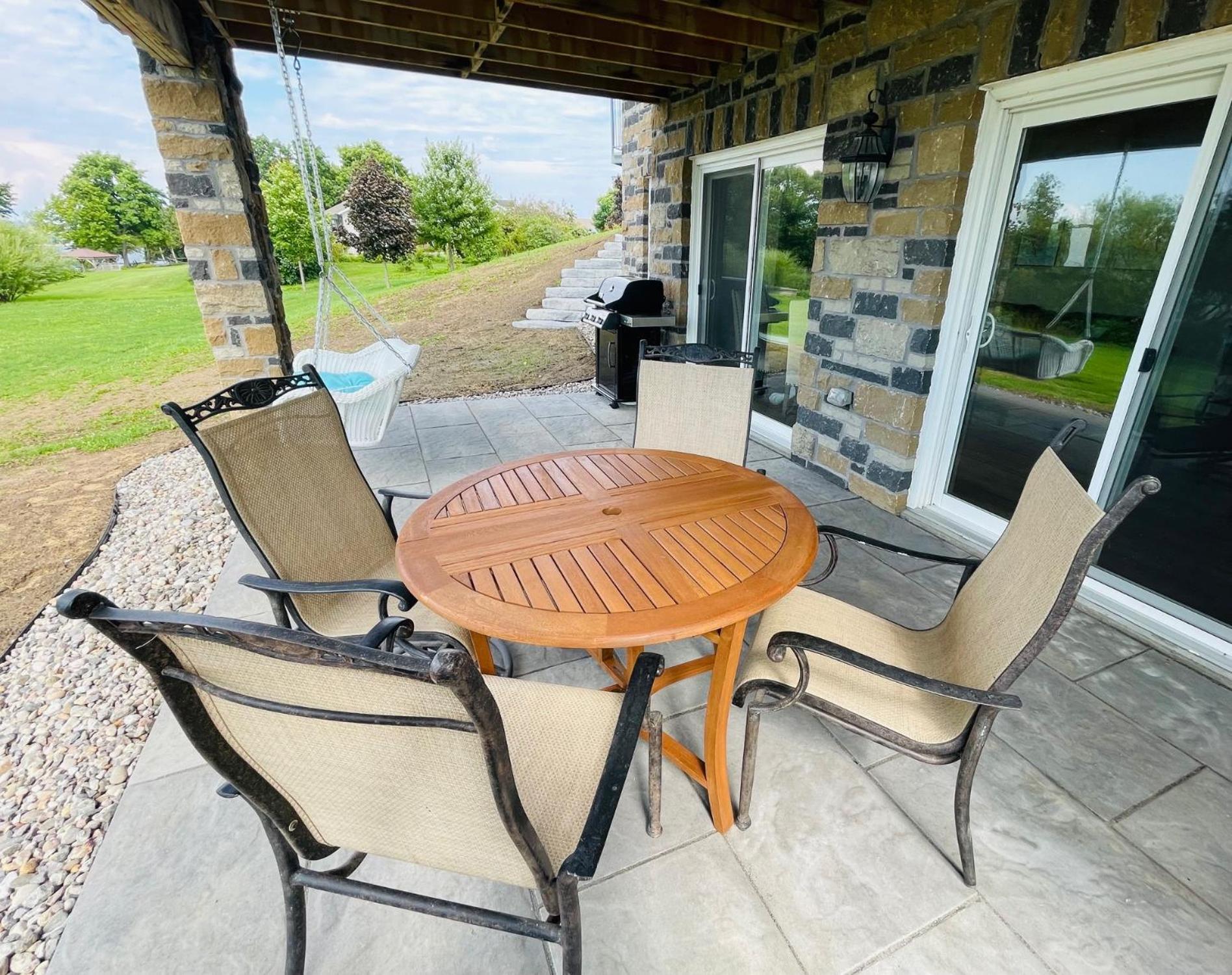 Lakeside Maison Hillier Exterior photo